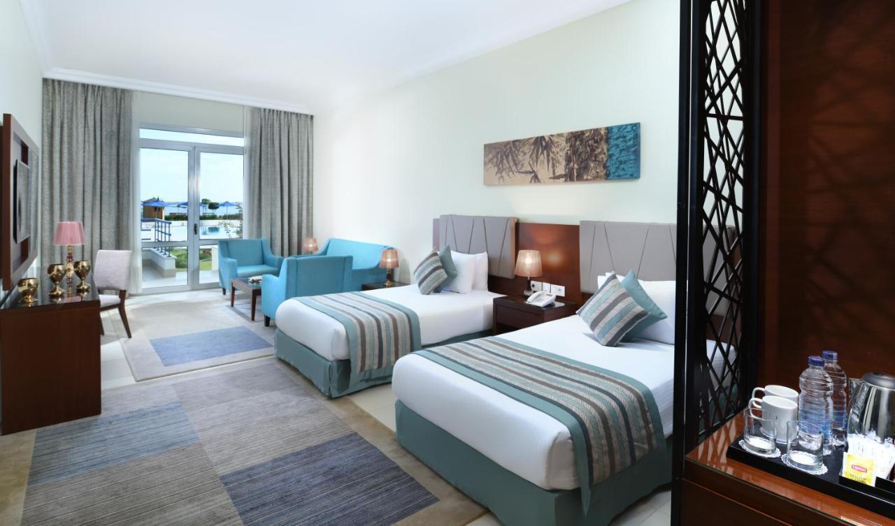 โทลิป อัลฟอร์ซาน ไอส์แลนด์ โฮเต็ล แอนด์ สปา Hotel อิสไมเลีย ภายนอก รูปภาพ A room at the hotel