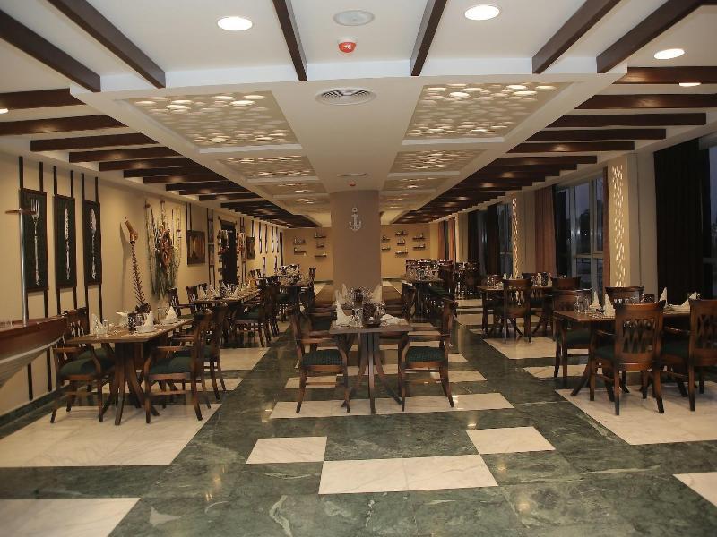 โทลิป อัลฟอร์ซาน ไอส์แลนด์ โฮเต็ล แอนด์ สปา Hotel อิสไมเลีย ภายนอก รูปภาพ The restaurant